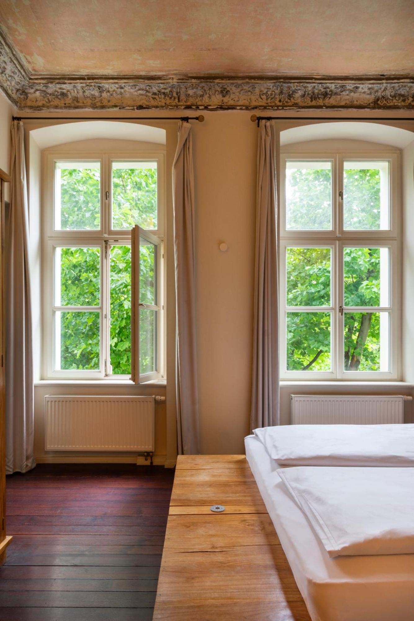 Numa Berlin Belfort Стая снимка
